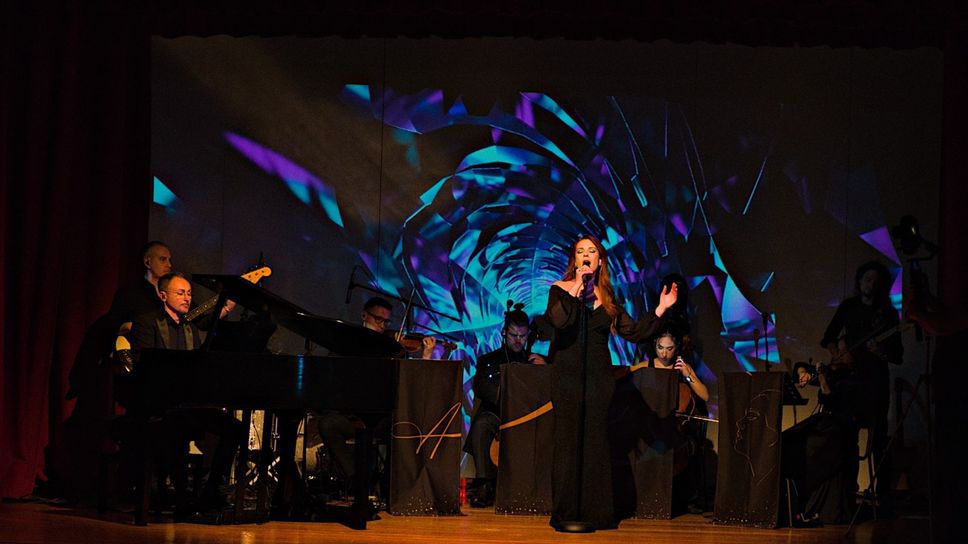 Casnate con Bernate, la grande musica di Adele risuona al parco di Villa Ratti
