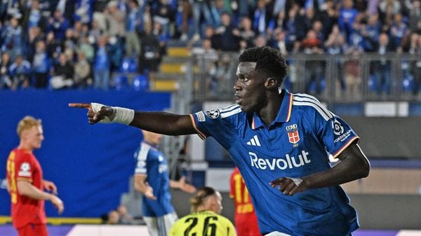 Como stellare: all’esordio in Champions vince 4-1 col Lipsia, entusiasmo incontenibile al Sinigaglia