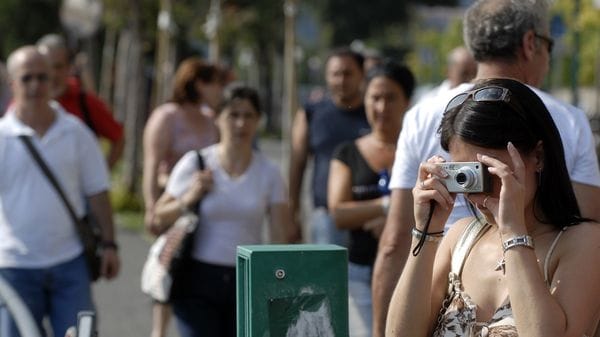 Stretta europea sugli affitti brevi: «È solo un danno»