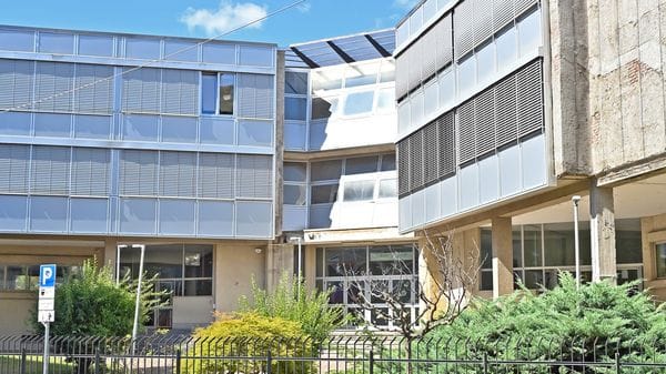 Domani si torna a scuola. E alla Corridoni arriva il vice ministro