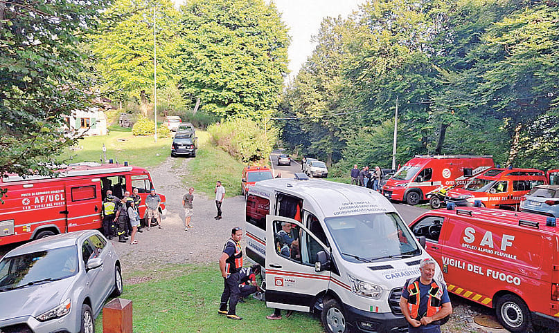 Donna scomparsa sulla Sighignola, spunta un testimone: «Li ho visti insieme»