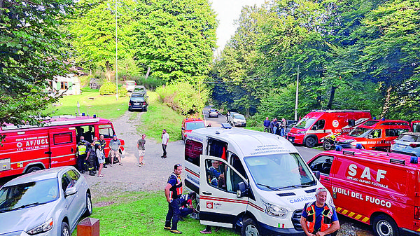 Donna scomparsa sulla Sighignola, spunta un testimone: «Li ho visti insieme»