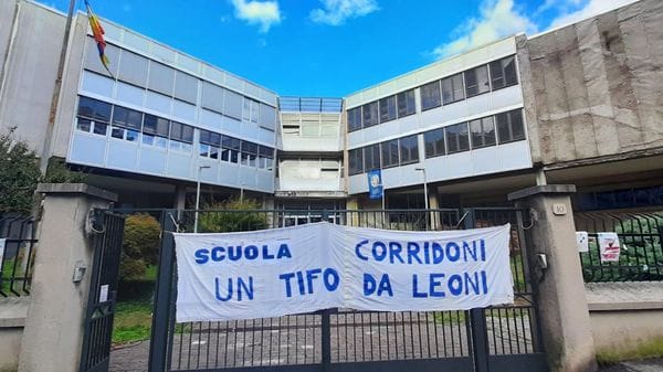 «La Corridoni resti aperta». I giudici salvano la scuola