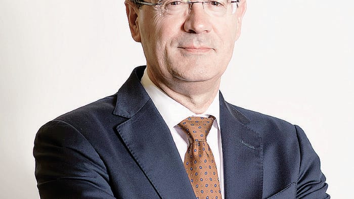 Ora l’IA guida la chirurgia: cancro al rene, meno rischi