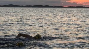 Silvano & co, che impresa: a nuoto attraverso le Bocche di Bonifacio