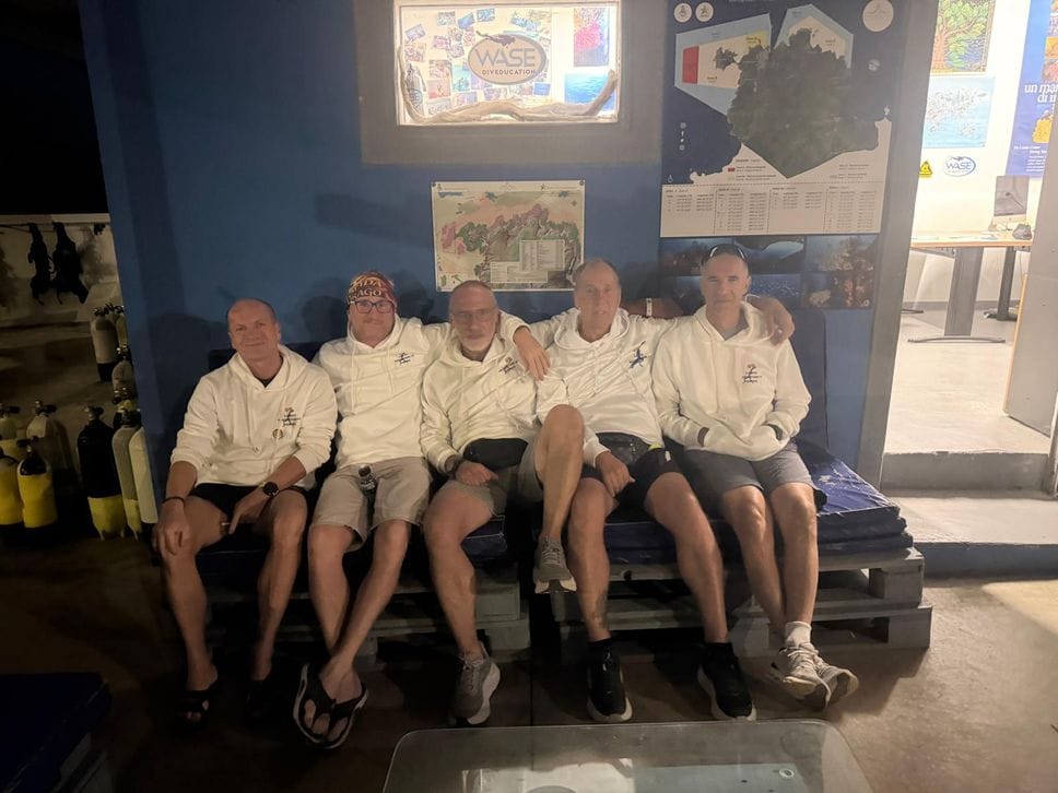 Silvano &amp; co, che impresa: a nuoto attraverso le Bocche di Bonifacio