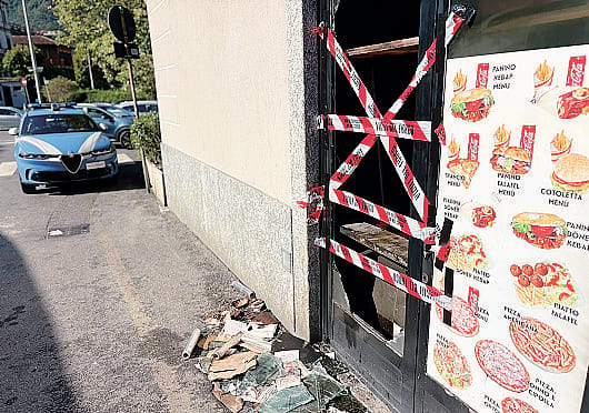 A fuoco il kebap di Sant’Agostino. Si sospetta il dolo 