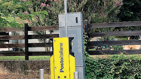Colonnine di Somaino la beffa degli impianti. «Pronti fra sei mesi»