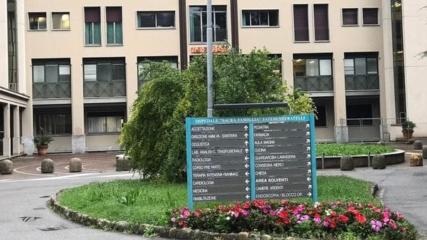 L’Ospedale di Erba chiude il punto nascita: calo della natalità sotto la soglia critica