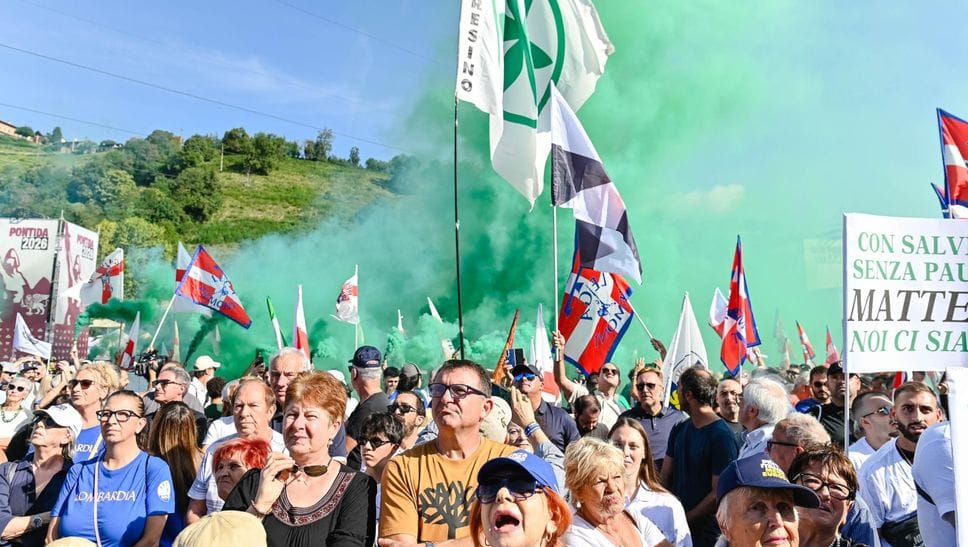 Da Pontida la sorpresa per uscire dall’angolo: un congresso straordinario della Lega