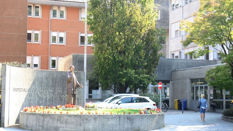 «Tredici ore al pronto soccorso»: a Gravedona un solo medico per decine di casi
