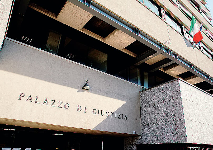 Insulti, abusi, minacce e controllo totale. A processo per violenza a maltrattamenti