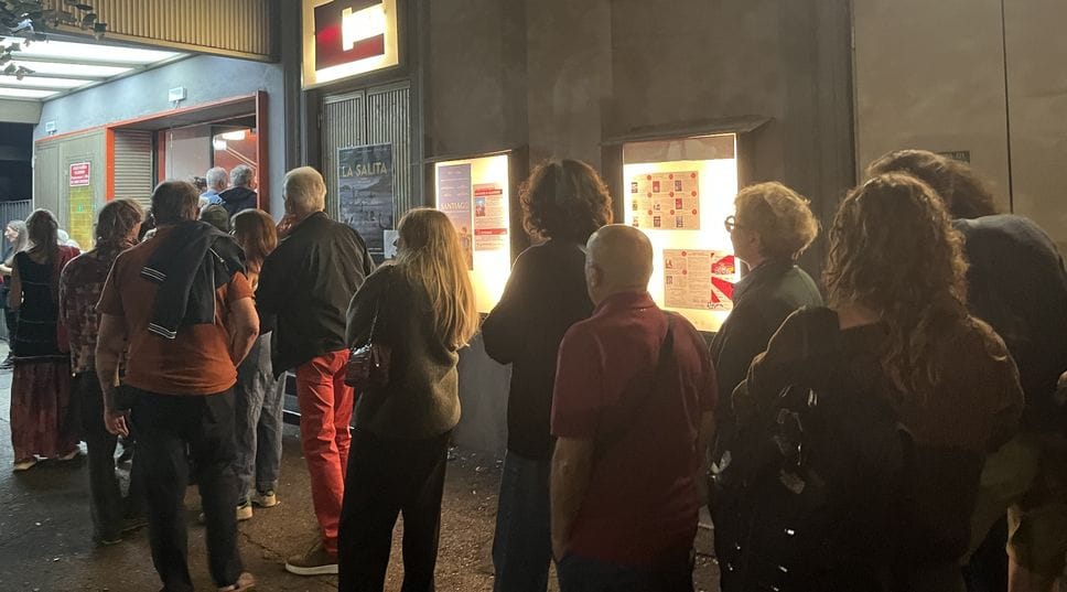 Coda fuori dall’Astra per la prima di Naza: «Molti sono rimasti fuori, prima volta che ci capita»