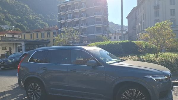 Caos Sant'Agostino per chiusura lungolago