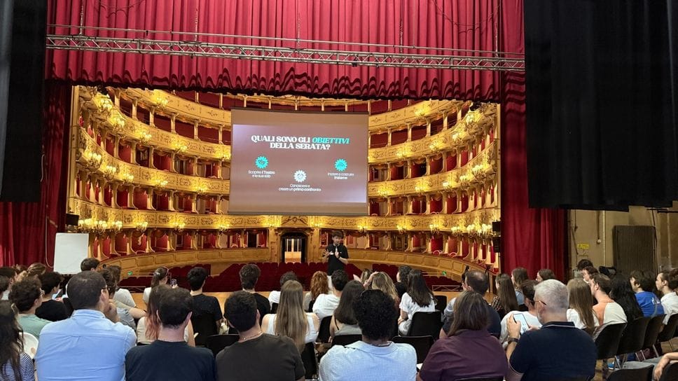 Avvicinare i giovani al teatro: ecco la rassegna “Oltre il sipario”