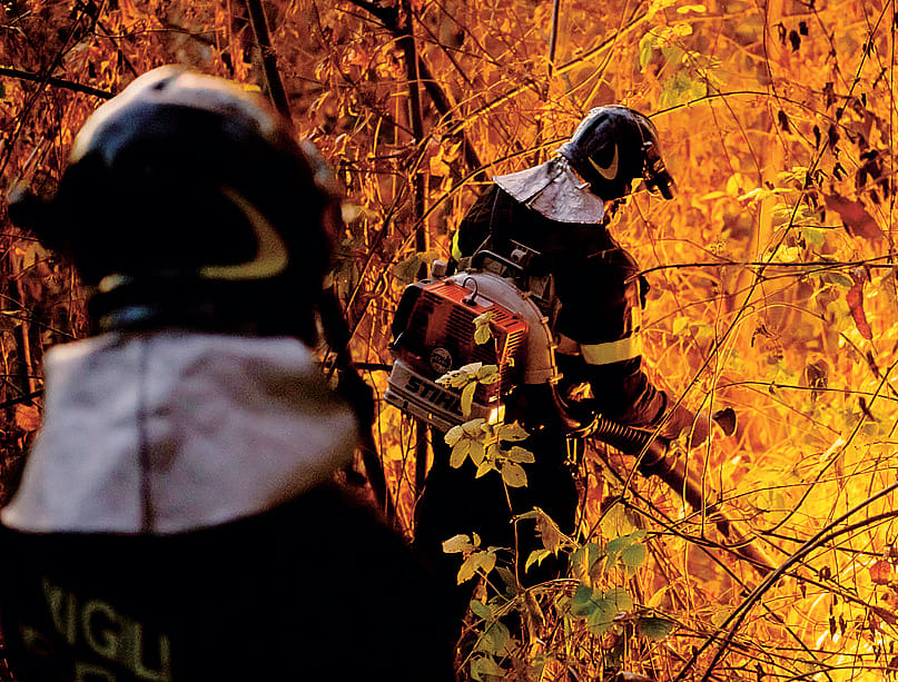 Nel mondo dei vigili del fuoco di  Como: dalla caserma verso «lì dove serve»