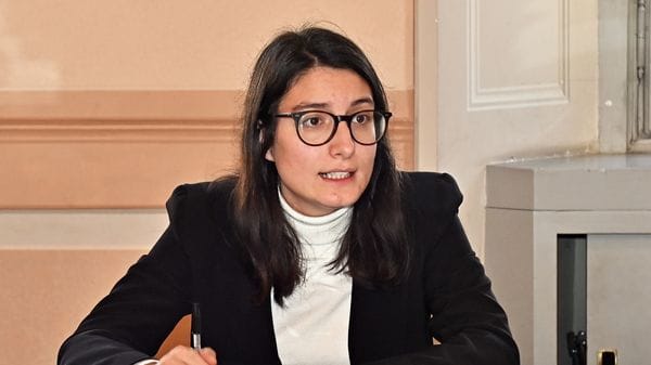 L’ondata contro la vicesindaco Roperto: anche Forza Italia ne chiede le dimissioni