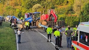 Scontro auto-trattore, il dolore della mamma: «Addio Pietro»